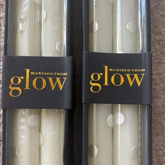 Macenzie-Childs 12 inch white poka dot candles. Set of 4 total NIB - Picture 3 of 4